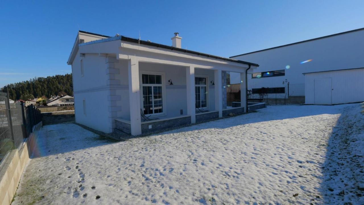 Apartmanovy Dom S Virivkou, Pod Secnom, Liptovsky Jan Villa Liptovský Mikuláš Exteriör bild